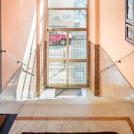 Honey's San Giovanni *