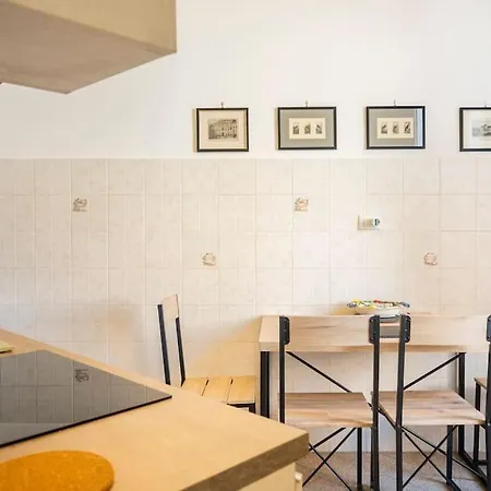 Lejlighed Honey's San Giovanni *