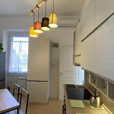 Honey's San Giovanni Rom